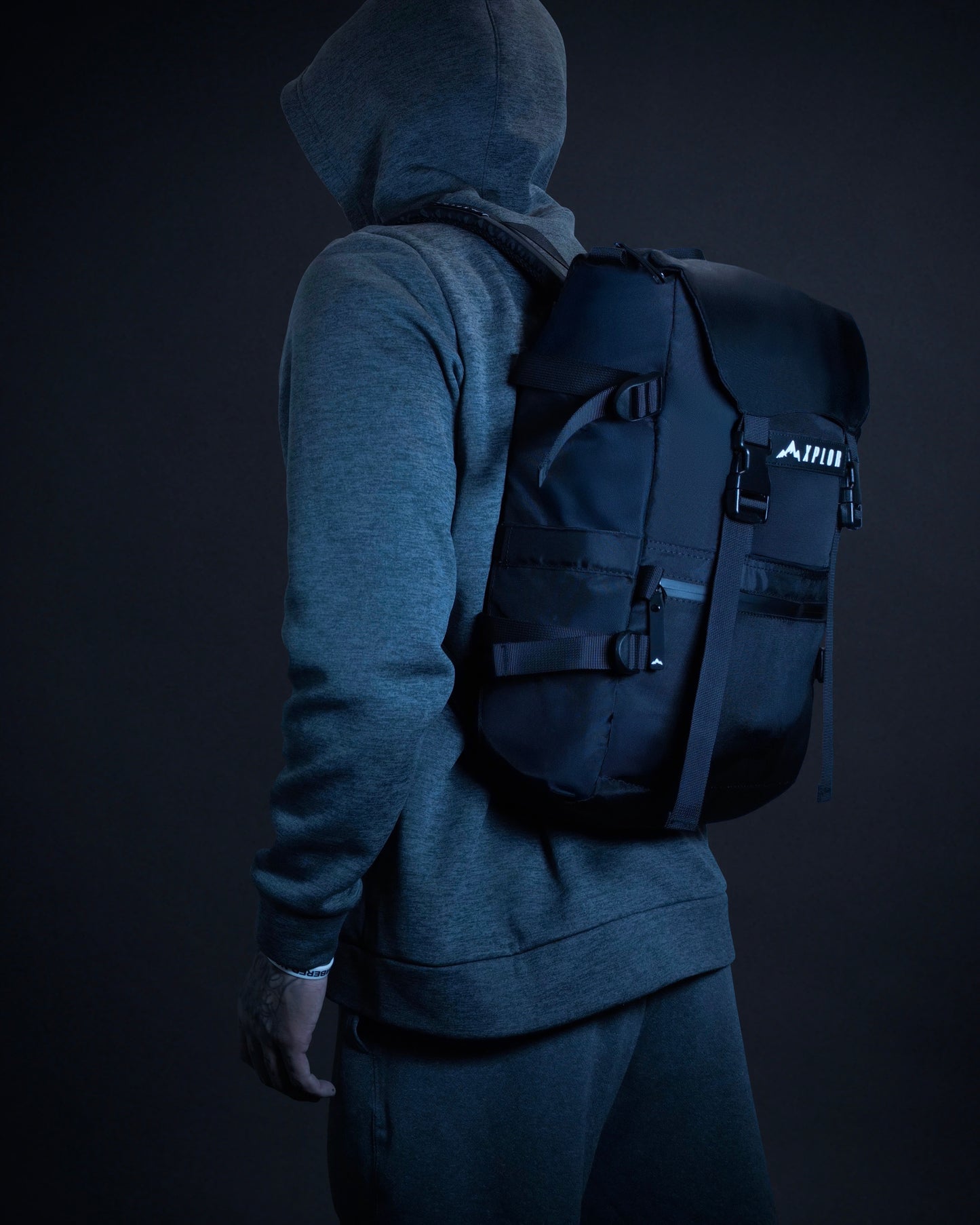 XPLORER V.1 15L BACKPACK