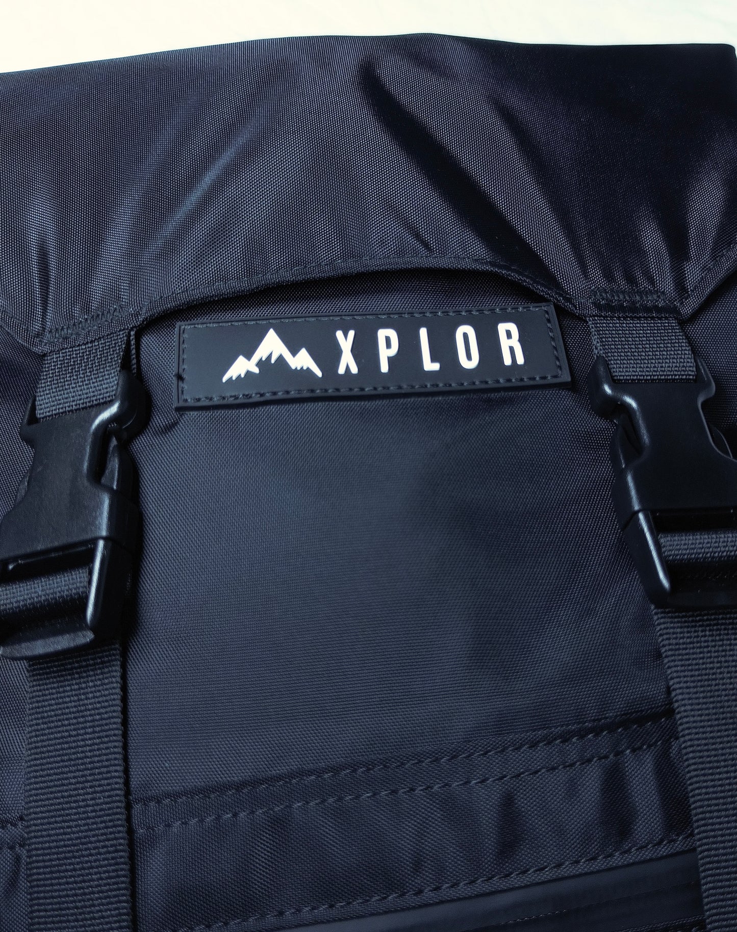XPLORER V.1 15L BACKPACK
