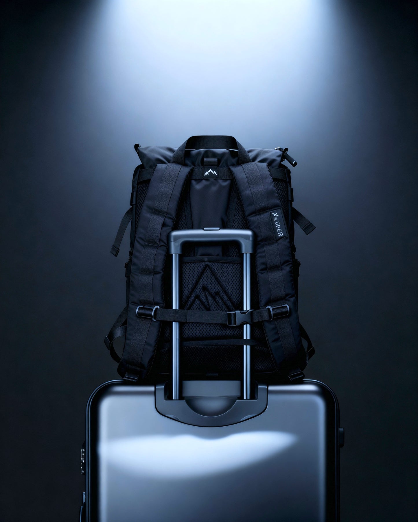 XPLORER V.1 15L BACKPACK