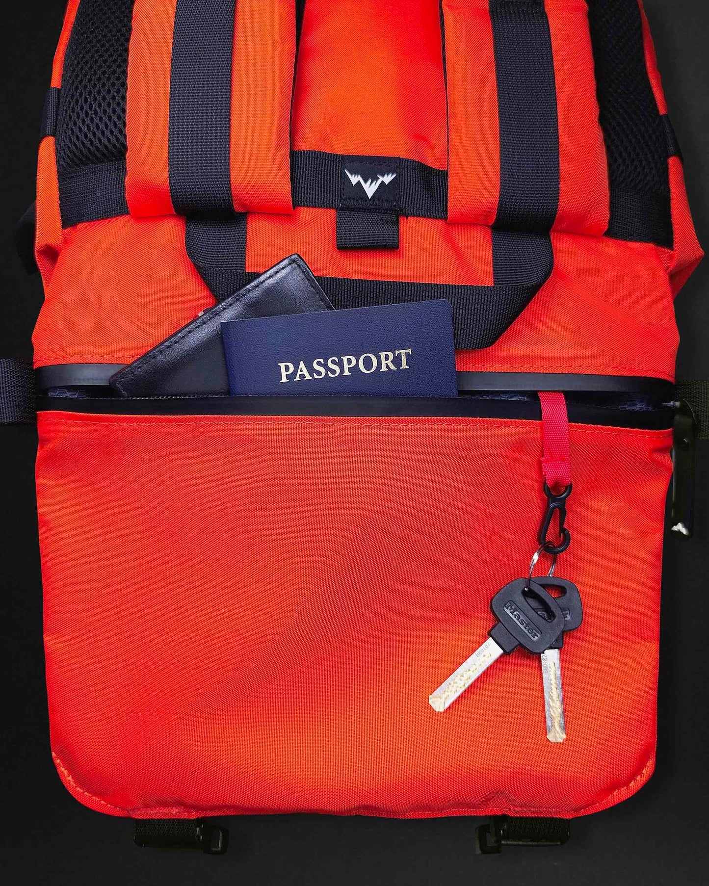 XPLORER V.1 15L BACKPACK