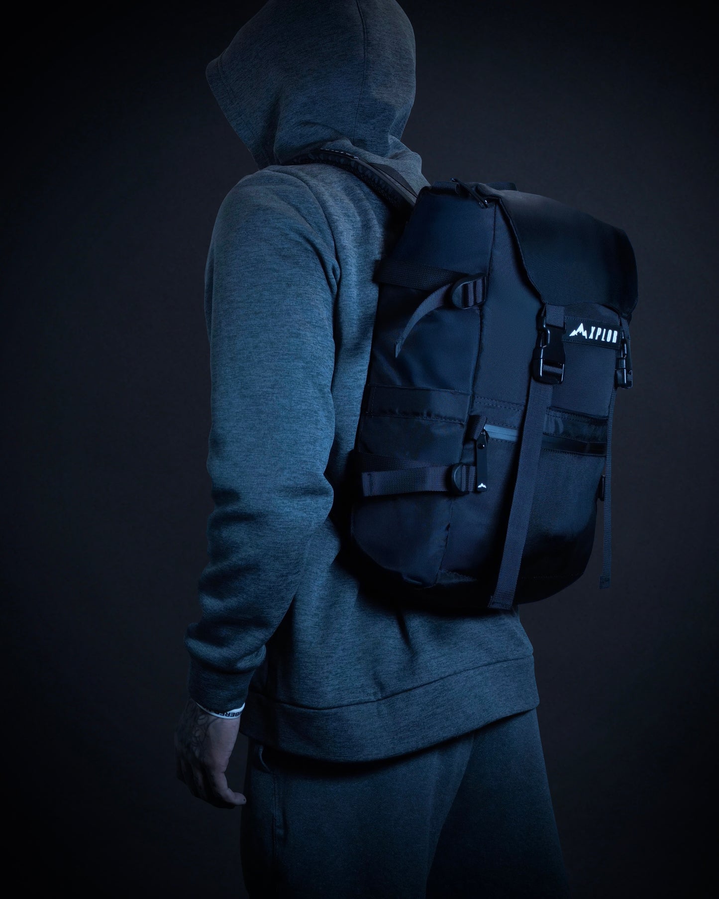 XPLORER V.1 15L BACKPACK