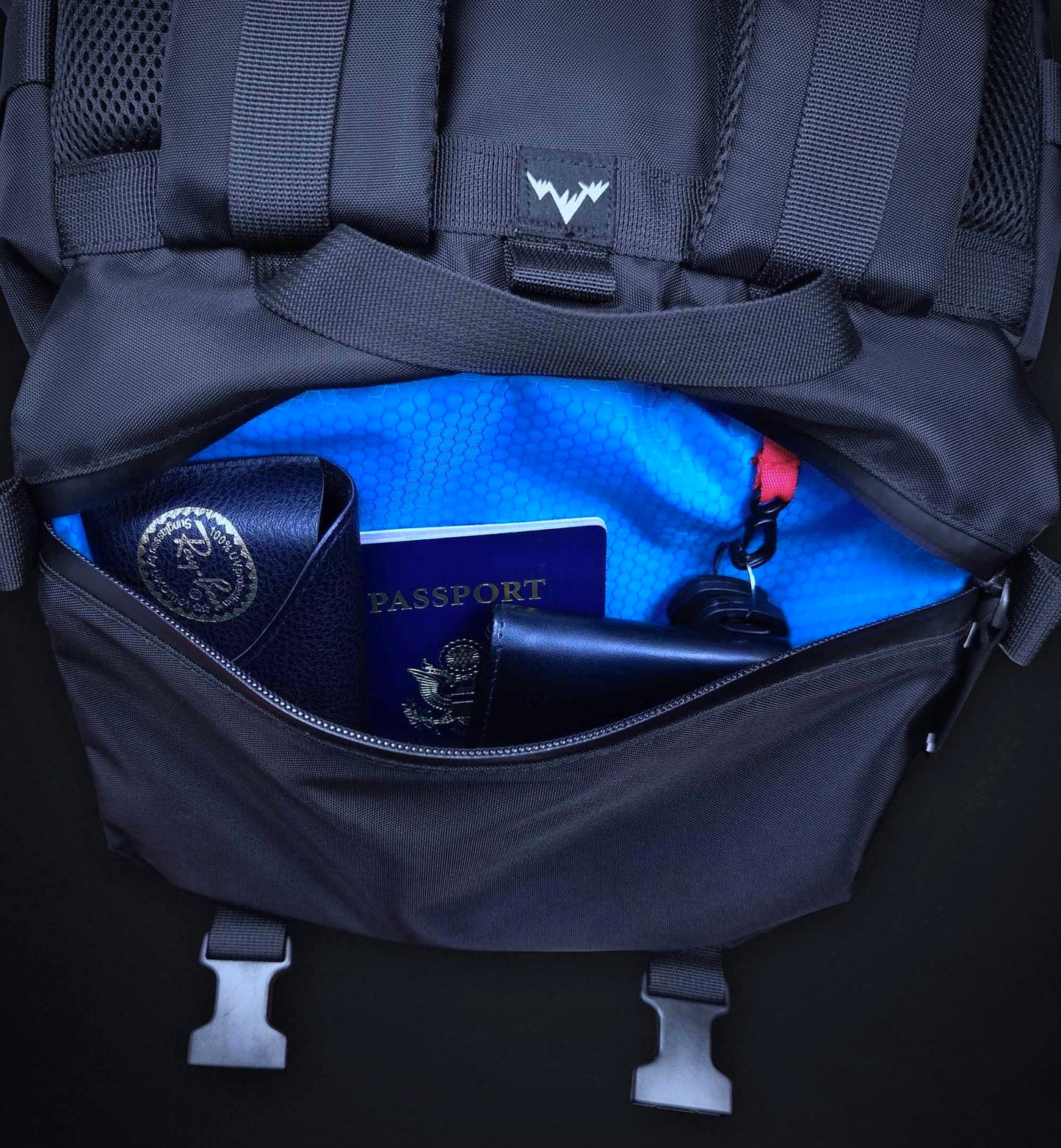 XPLORER V.1 15L BACKPACK