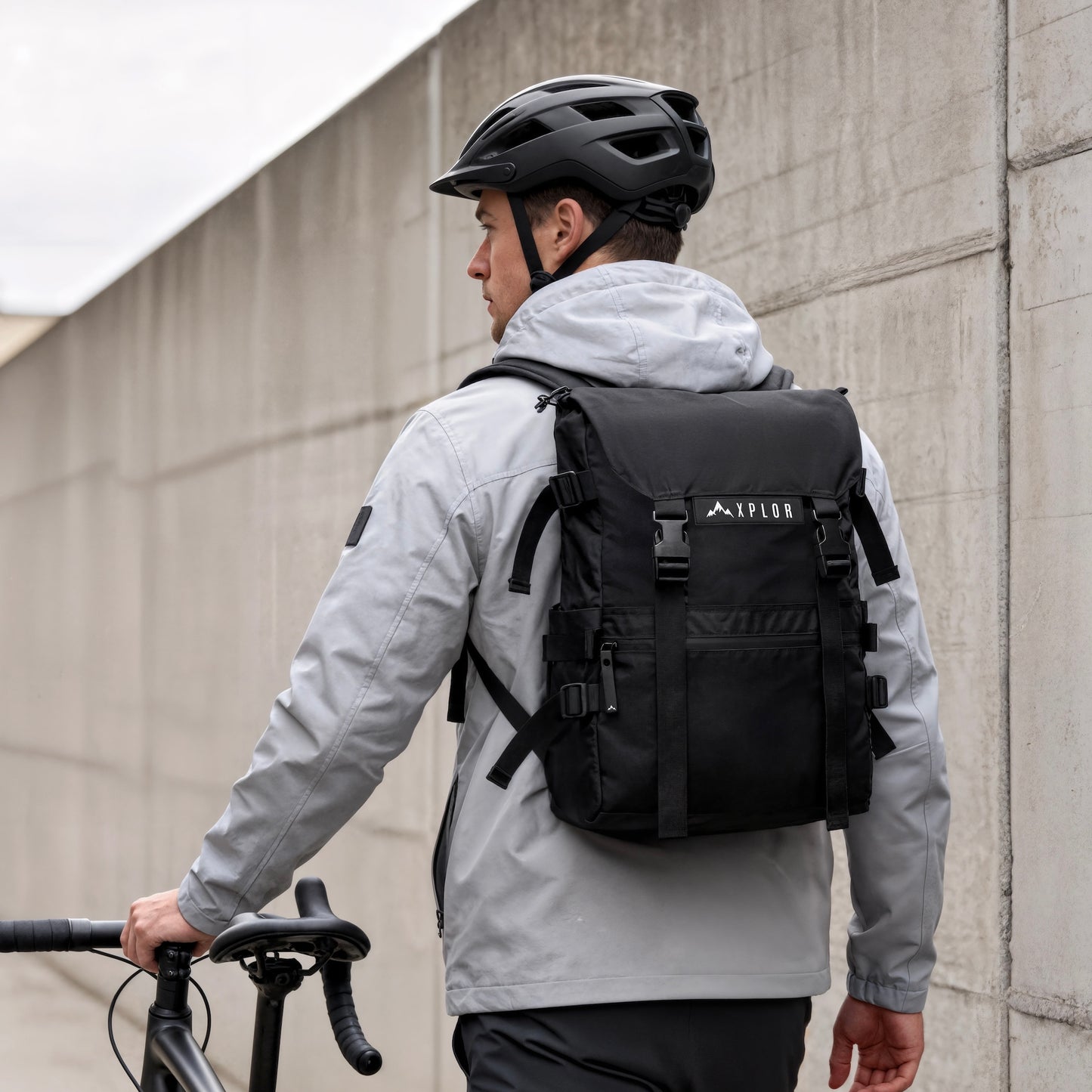 XPLORER V.1 15L BACKPACK