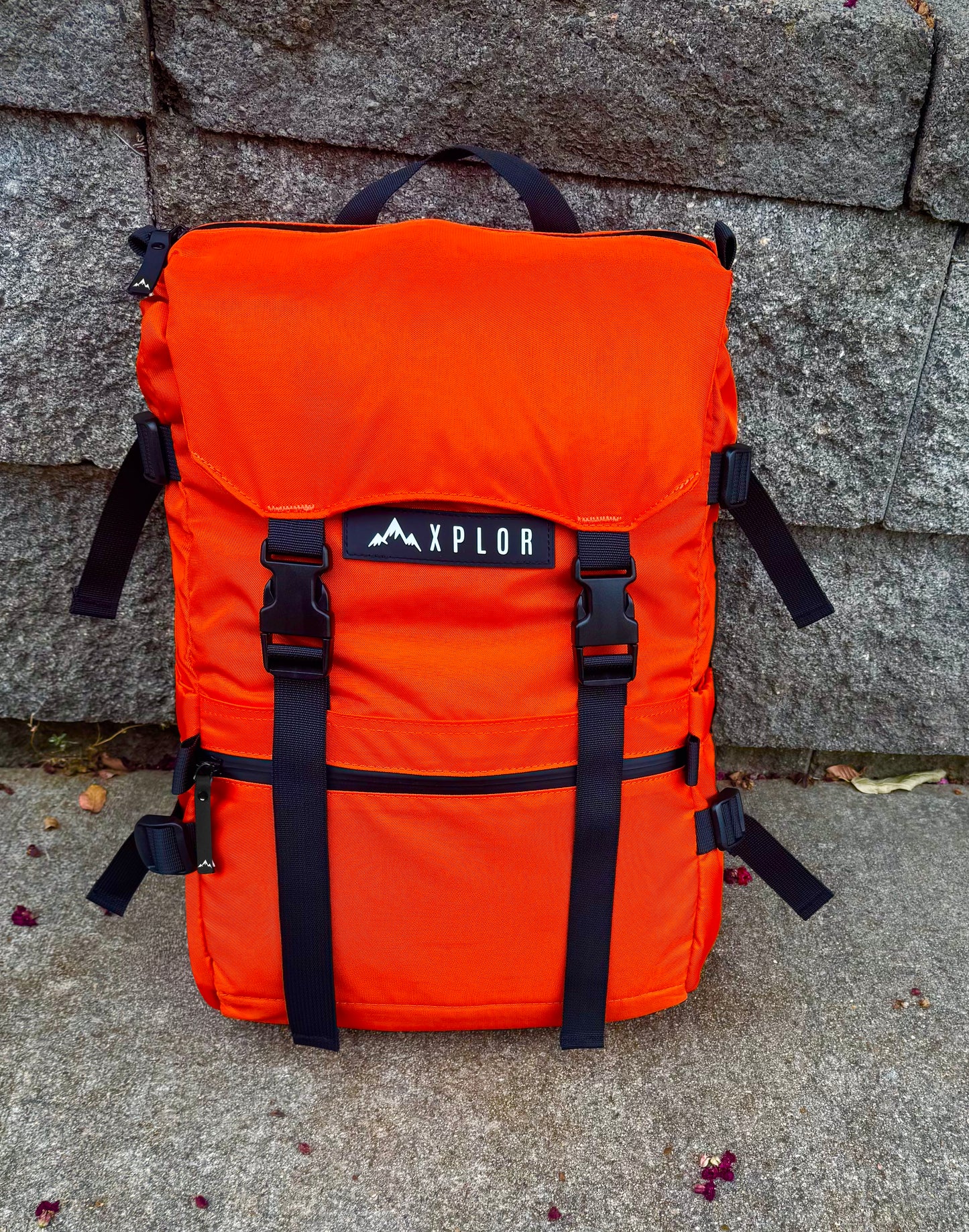 XPLORER V.1 15L BACKPACK