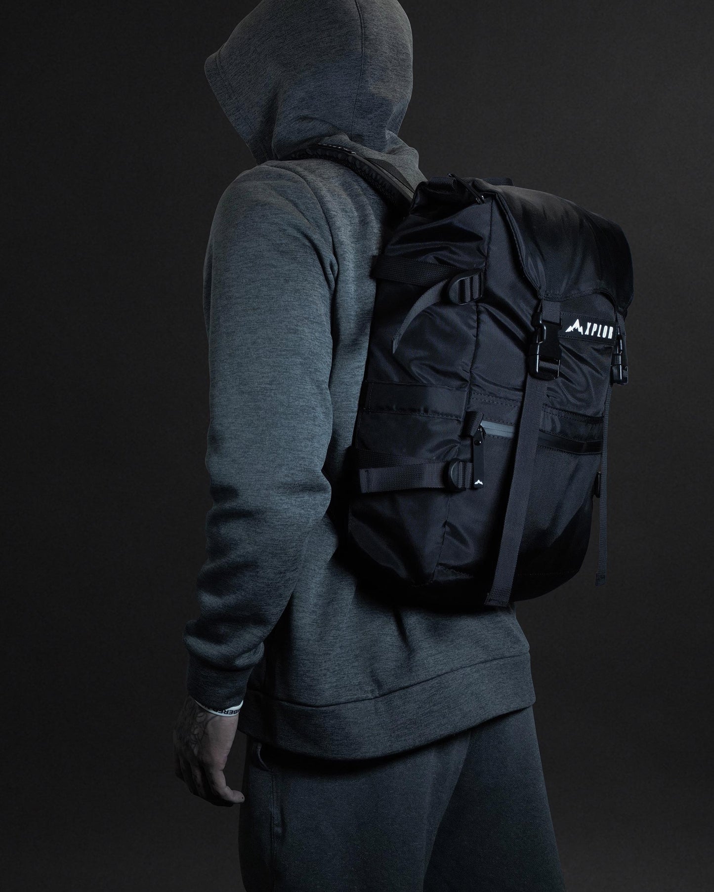 XPLORER V.1 15L BACKPACK
